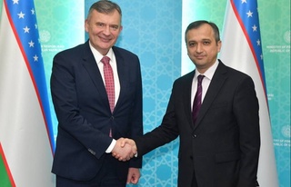 Ғайрат Фозилов Польша парламенти делегацияси билан учрашди