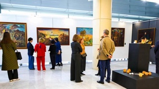 Дар Нур-Султон намоишгоҳи рассомони ӯзбек кушода шуд