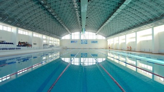 Qarshi shahridagi suv sporti havzalari sportchi faoliyatini boshladi