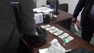 Транспорт бошқармаси бош мутахассиси 80 минг доллар пора билан ушланди