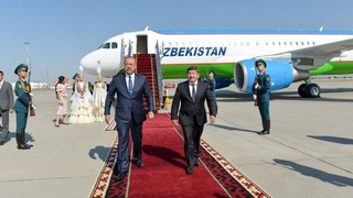 Бош вазир Aбдулла Aрипов Қирғизистонда