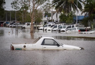 Австралияга тўфон ёпирилди, бир киши ҳалок бўлди