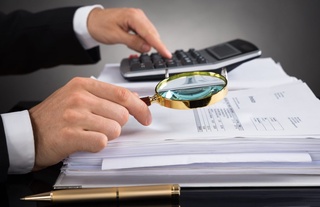 61 nafar fuqaroning mablagʻini qoʻlga kiritgan sobiq bank xodimlari aniqlandi