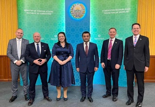 Өзбекстан Сыртқы істер министрі Ұлыбритания парламентінің делегациясын қабылдады