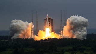 Китай запустил ракету с модулем своей будущей орбитальной станции