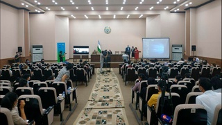 Олмалиқда “Аёл ва рақамли иқтисодиёт” мавзусида семинар ташкил этилди