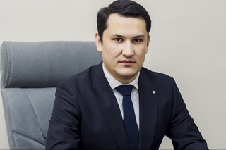 Давлат фуқаролик хизматчиси қандай бўлиши керак?