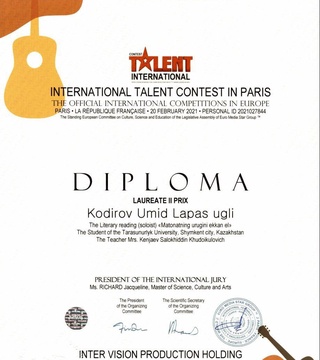 Ўзбек йигитининг шеъри Парижда янгради