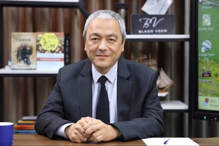 «Cyber university» давлат университетига ректор тайинланди