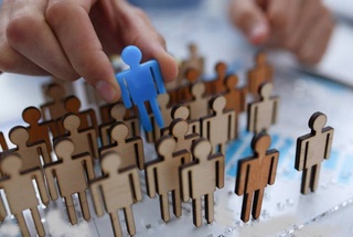 Центробанк: в 2024 году безработица прогнозируется на уровне около 7,5-8%