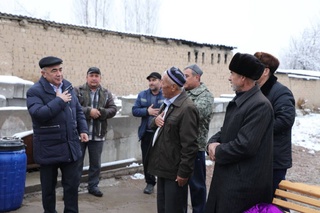 Nogironligi boʻlgan, ehtiyojmand oilalar vakillariga  yangi yil sovgʻalari tortiq  etildi