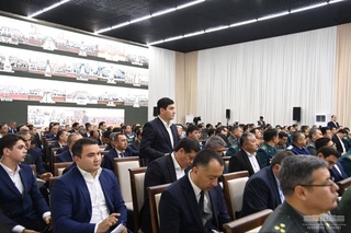 Битта керамик плита, иккита замонавий чинни буюмлар корхонасини ишга тушириш вазифаси қўйилди