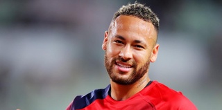 Kim oʻz milliy jamoasida eng koʻp gol kiritgan?