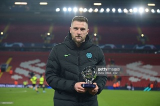 “Энфилд” ва “Альянц Арена”даги учрашувларнинг энг яхши футболчилари маълум