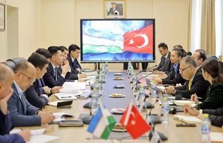 Түркиямен өнеркәсіптік кооперацияны дамыту мүмкіндіктері талқыланды