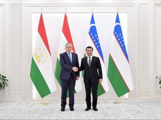 Өзбекстанның Сыртқы істер министрі Тәжікстанның Сыртқы істер министрімен кездесті