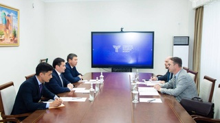 Министр транспорта Узбекистана встретился с послом Литвы
