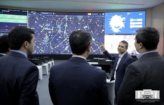 Душанбенің  жұмысшы тобымен кездесу