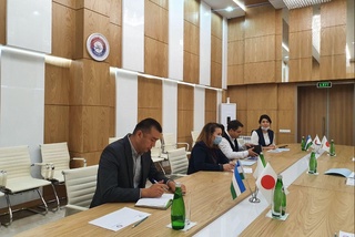 Япониялик дипломат хоним «Ишга марҳамат» мономаркази фаолияти билан танишди