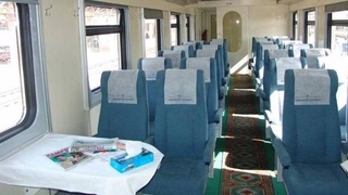 Пассажирам железнодорожного транспорта бесплатно предоставляются чай, питьевая вода и сахар