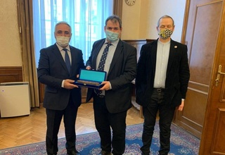 Ўзбек тили энди Венгрияда ҳам ўрганилади. Венгриянинг етакчи университети билан келишувга эришилди