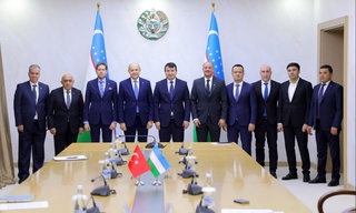 Turkiya kompaniyasi O‘zbekistonda to‘qimachilik mahsulotlari ishlab chiqarishni yo‘lga qo‘yadi