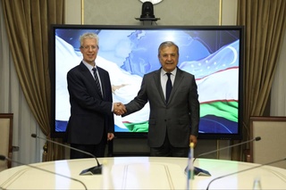 В Сенате состоялась встреча с Послом Кипра в Узбекистане