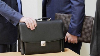 Дар Ўзбекистон ба самарабахшии кори хидматчиёни давлатӣ баҳо дода мешавад