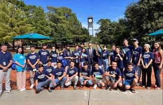 O'zbekistonlik maktab o'quvchilari yozgi ta'tilni Amerika Qo'shma Shtatlarida o'tkazishmoqda