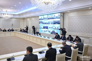 2025 йилдан бошлаб чет тилидан фақат “С-1” даражаси бор ўқитувчилар дарс ўтиши мумкин бўлади