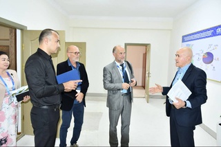 Наблюдатели миссии БДИПЧ развернули свою миссию по наблюдению за предстоящими выборами в Навоийской области