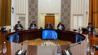 Центробанк Узбекистана отменил введение ограничений по валютным операциям для банков и бизнеса Узбекистана