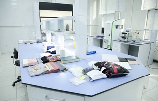 Марказий божхона лабораториясига пресс тур уюштирилди