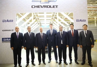 Дар Озарбойҷон васлкунӣ ва фурӯши мошинҳои "Chevrolet" ва автобусҳои "SamAuto" оғоз ёфт