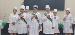 В Навои выбрали лучшую медсестру этого года