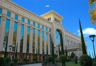 Ҳайати парлумонии  Ўзбекистон ба Озарбойҷон  ташриф меорад