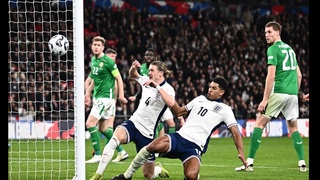 Италия проигрывает Франции в Милане, а Англия громит Ирландию