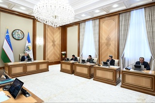 Фазога сунъий йўлдош учириш ва биринчи миллий космонавтни тайёрлаш бўйича таклифлар кўриб чиқилди