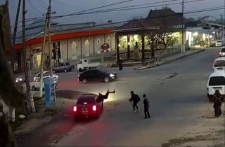 In Samarkand, the Gentra driver hit a schoolboy and fled the scene