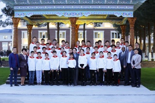 Президент, ижод, ихтисослаштирилган мактаблар ўқувчилари — Қўқон университетида