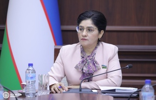 Конституцияда оналик ва болалик билан бирга оталик ҳам давлат муҳофазасида бўлиши юзасидан таклиф билдирилди