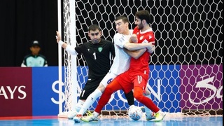 Футзал бойынша Азия кубогиниң дәслепки ойынында Өзбекстан Тәжикстан менен ойынға киристи