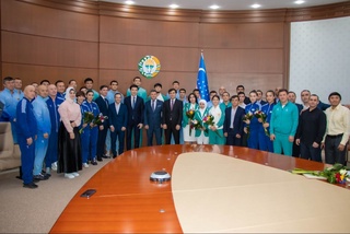 Ғолиб ва совриндор спортчилар тақдирланди