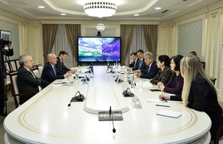 Сенатта Еуропа парламентінің депутатымен кездесу өтті