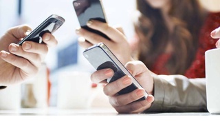 Законом предусматривается разрешение распространения рекламы через мобильную сеть только с согласия потребителя