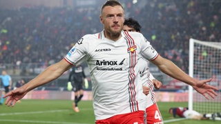 Дубль ветерана Джейми Варди помог «Кремонезе» победить «Болонью»