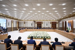 Mutasaddilarga 200 ming oilani daromadli qilib, kambagʻallikdan chiqarish boʻyicha topshiriq berildi