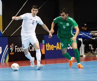 Футзал: Ўзбекистон Осиё чемпионатини йирик ғалаба билан бошлади