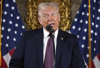 Трамп Канада “қўшиб олинган” АҚШ харитасини эълон қилди