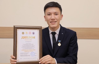 11-sinf oʻquvchisi MDH davlatlari oʻrtasida “Yilning eng yaxshi yosh olimi» deb topildi